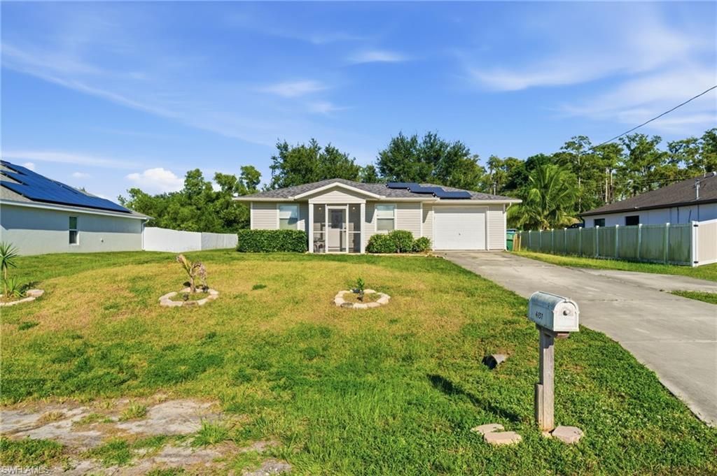 4151 Garden Blvd, Cape Coral, FL 33909 Photo