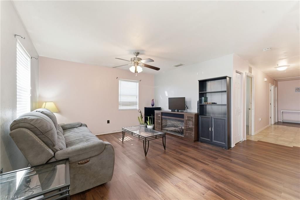 4151 Garden Blvd, Cape Coral, FL 33909 Photo