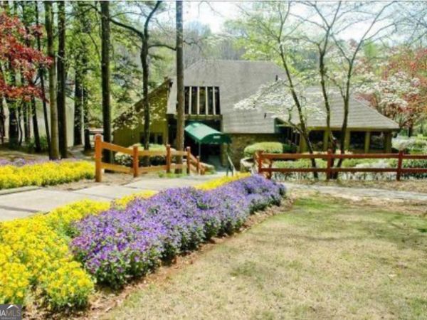 4941 Isle Royal Court, Stone Mountain, GA 30088