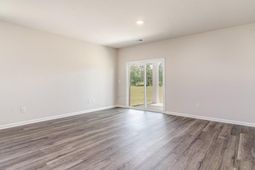 362 Acosta Circle photo 4