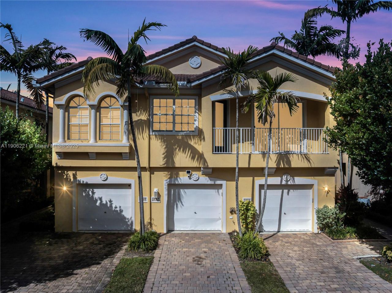 1737 Carvelle Dr, Riviera Beach, FL 33404 Photo