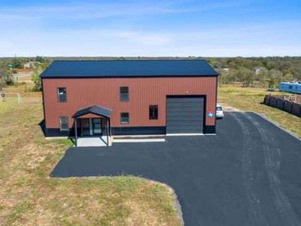 109 La Fortuna DR, Del Valle, TX 78617