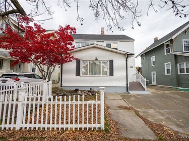 156 Parkwood Avenue, Buffalo, NY 14217