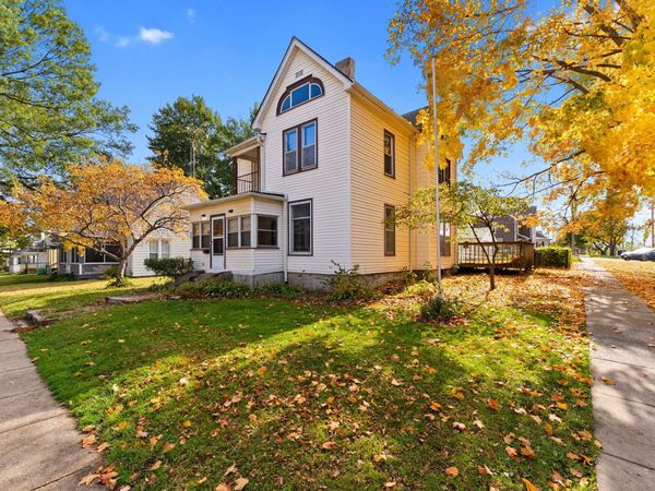 400 E 3RD ST, West Liberty, IA 52776