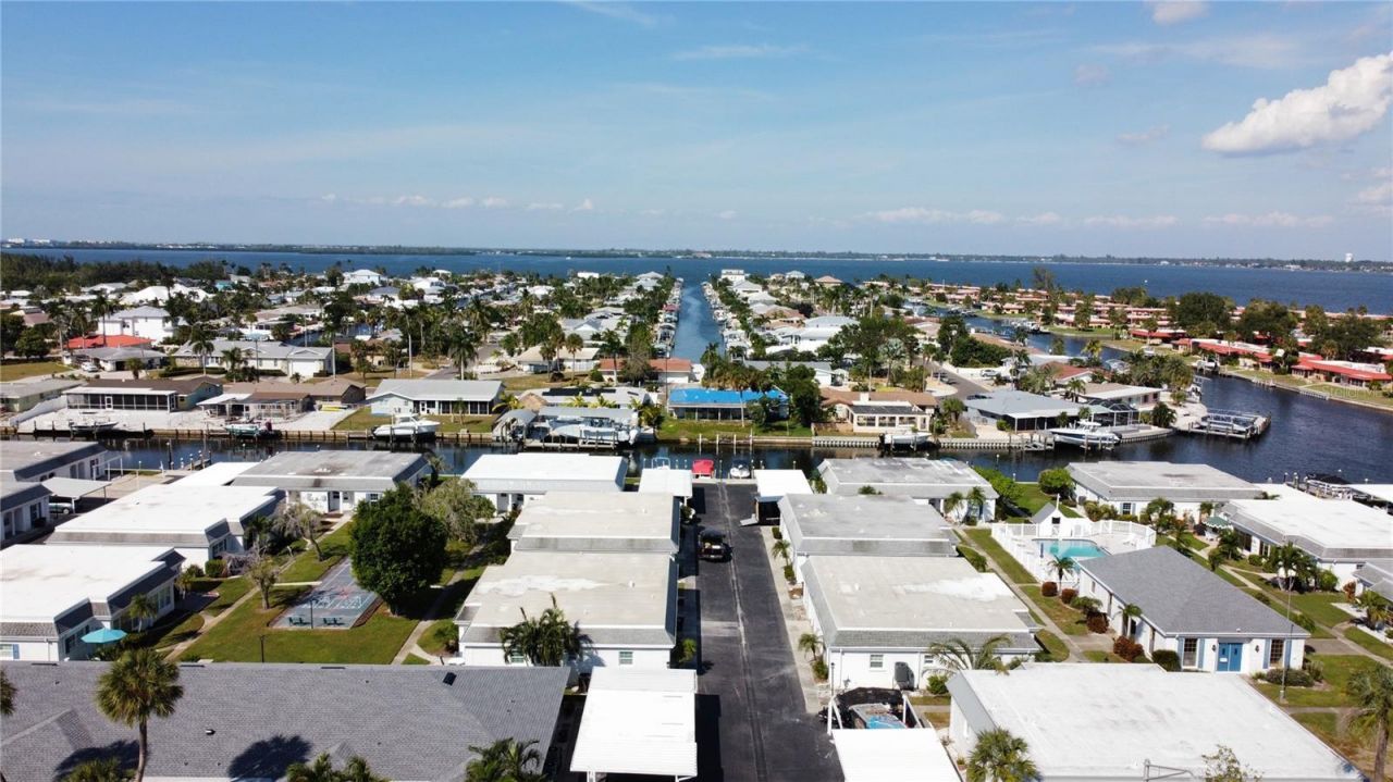 9811 Hernando Court, Bradenton, FL 34210 Photo