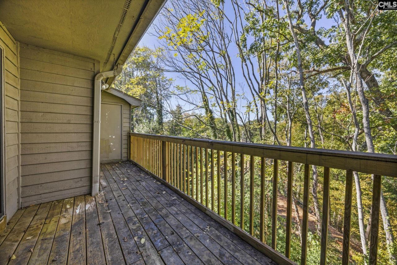 633 Edgewater Lane Photo 27