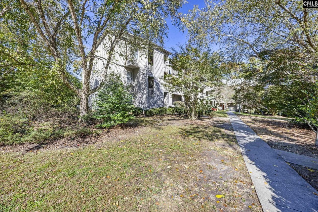 633 Edgewater Lane Photo 29