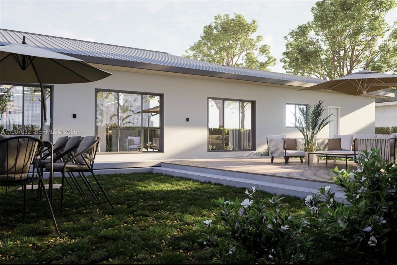 950 NE 113th St, Biscayne Park, FL 33161 Photo