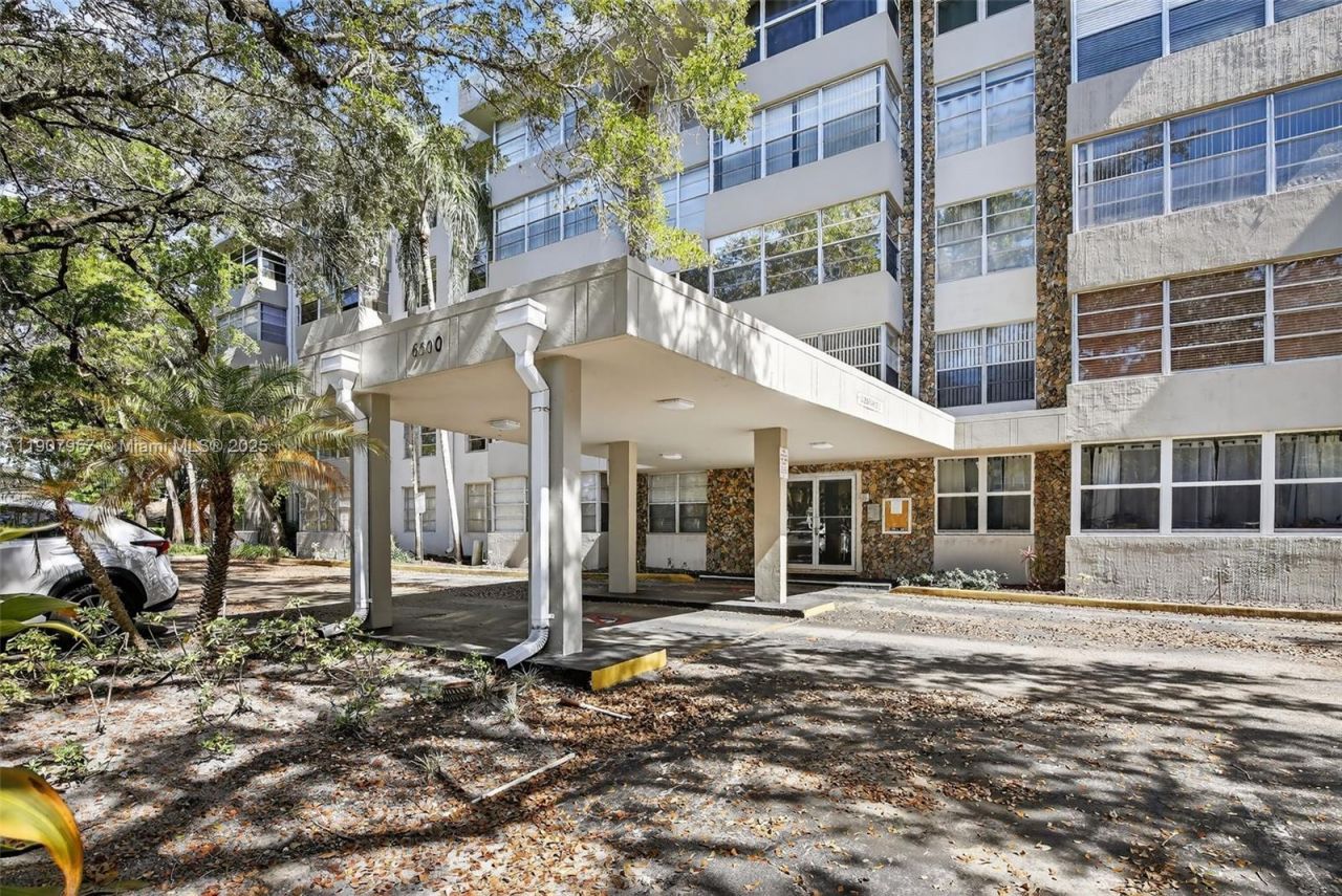 6500 Cypress Rd, Unit 410, Plantation, FL 33317 Photo