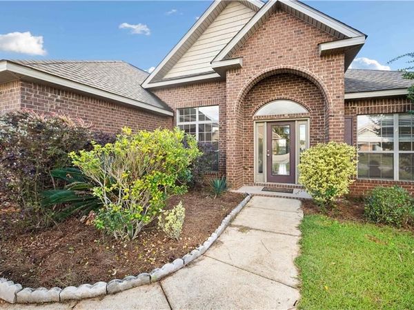 9795 Winchester Drive N, Semmes, AL 36575