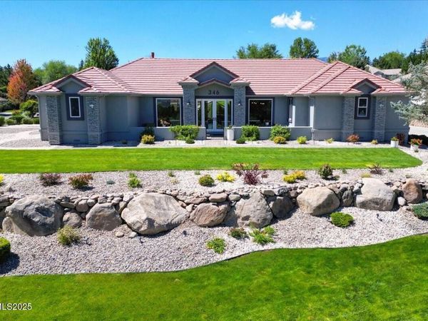 346 Wolf Run Court, Reno, NV 89511