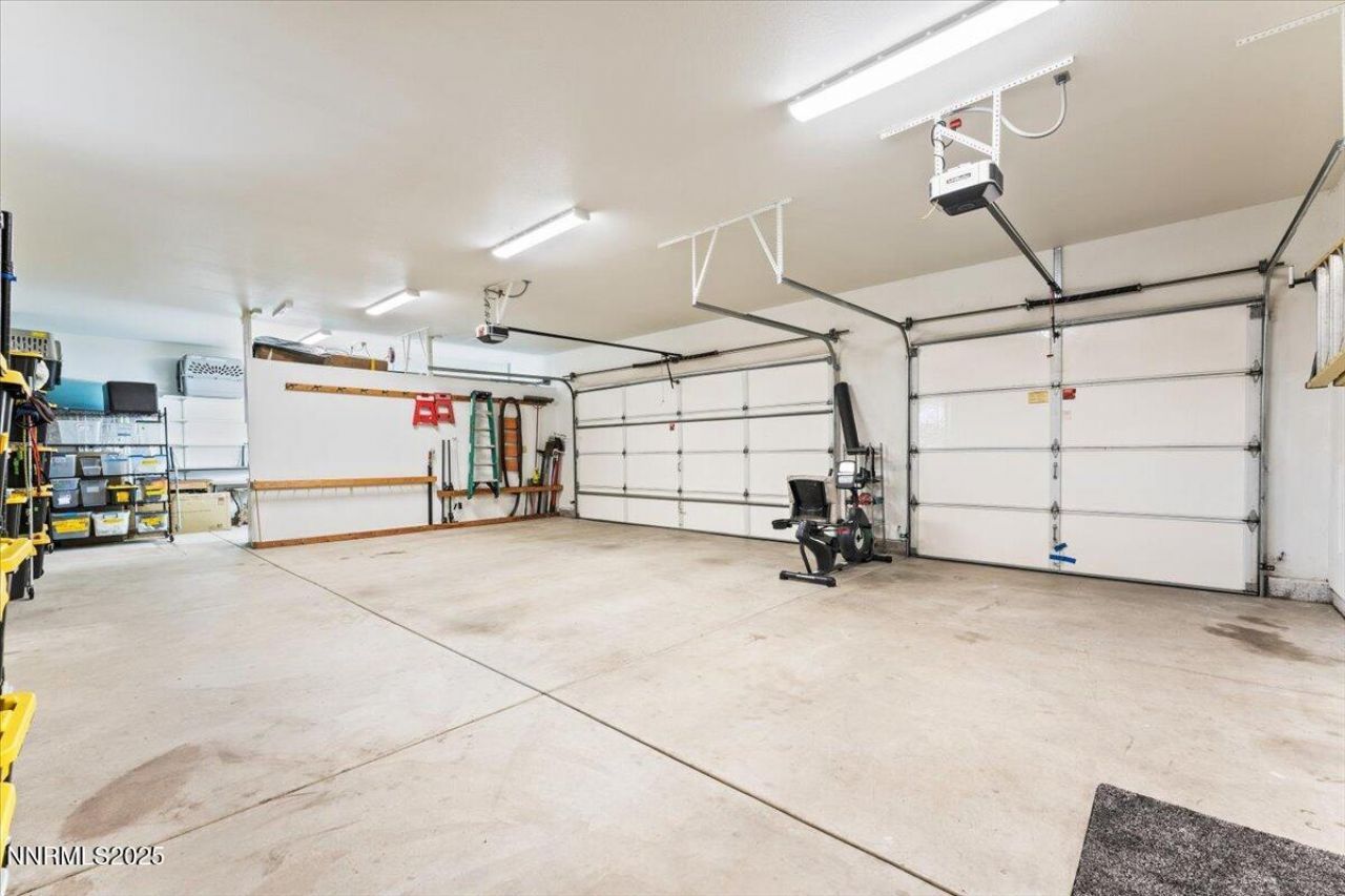 346 Wolf Run Court, Reno, NV 89511 Photo