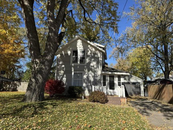 1035 Eastward Street, Alma, MI 48801