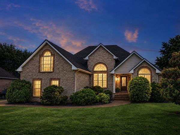 104 Mesa Dr, Portland, TN 37148