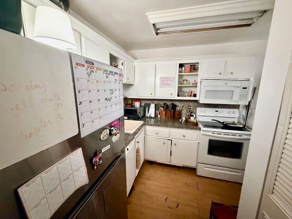 9430 Poinciana Place, Unit 402, Davie, FL 33324 Photo