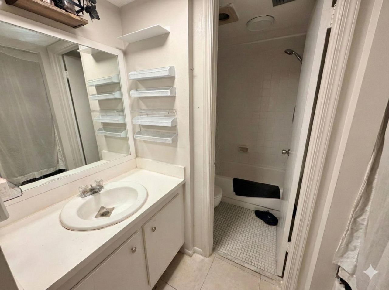 9430 Poinciana Place, Unit 402, Davie, FL 33324 Photo