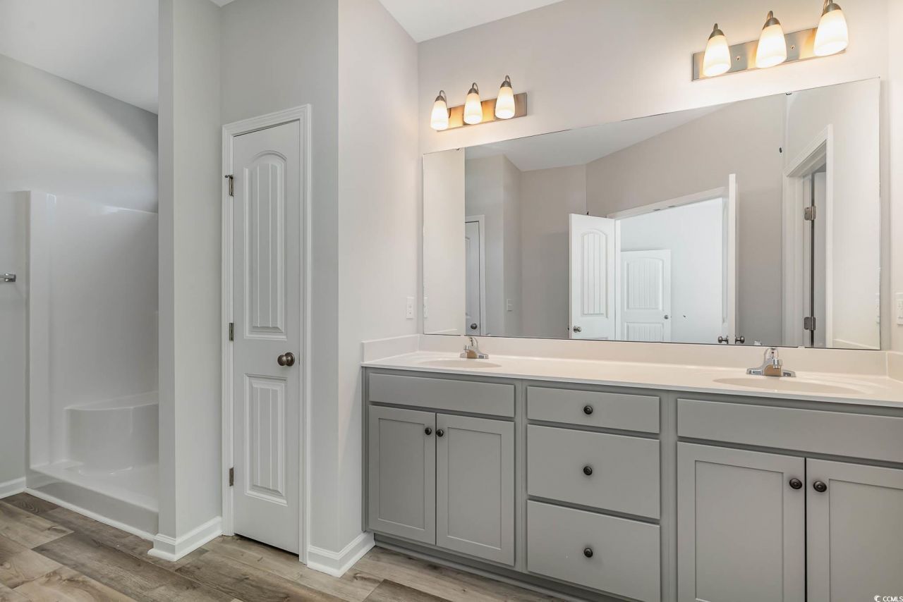 933 Woodside Dr. Photo 14