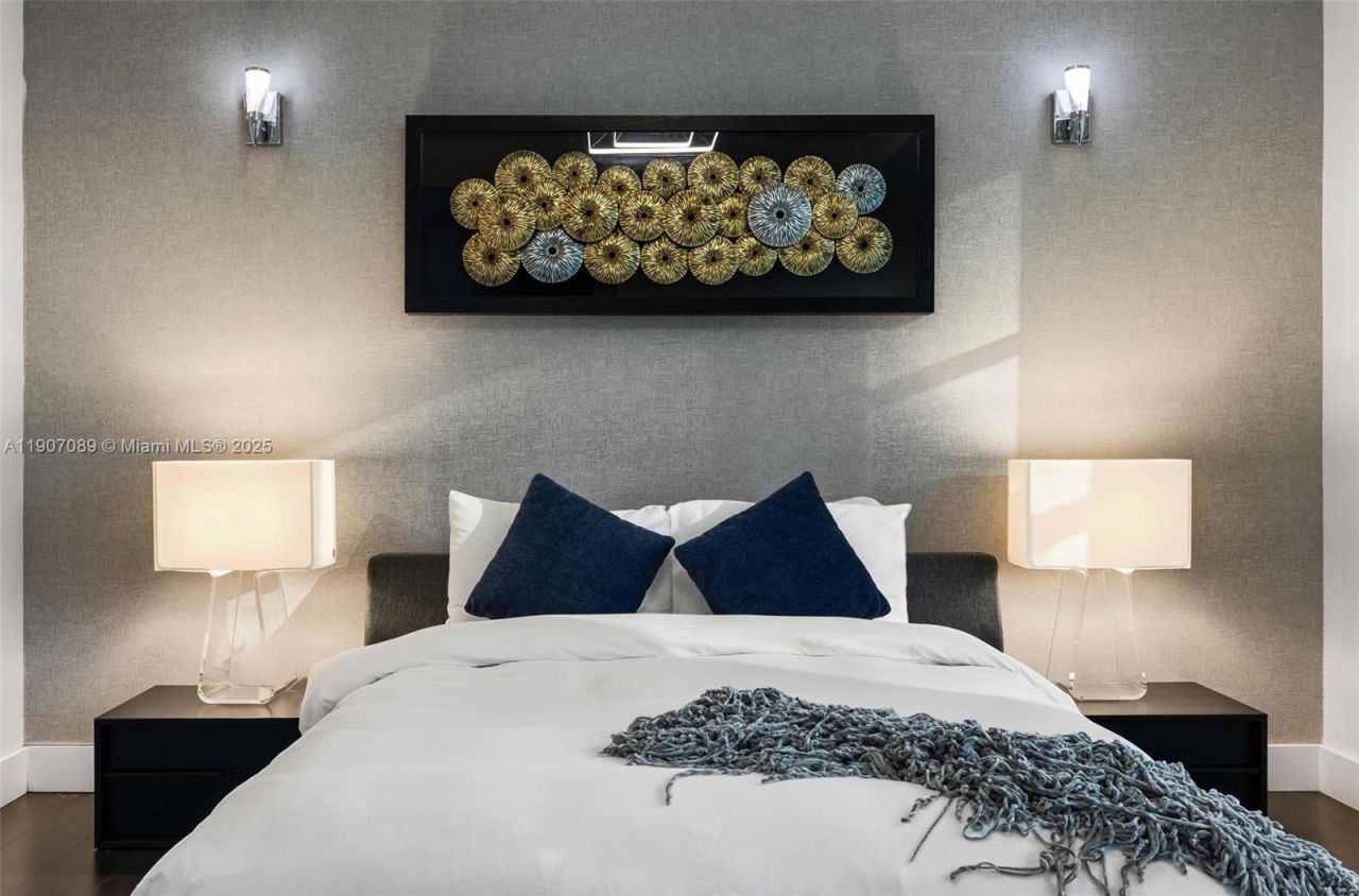 300 Royal Plaza Dr, Fort Lauderdale, FL 33301 Photo