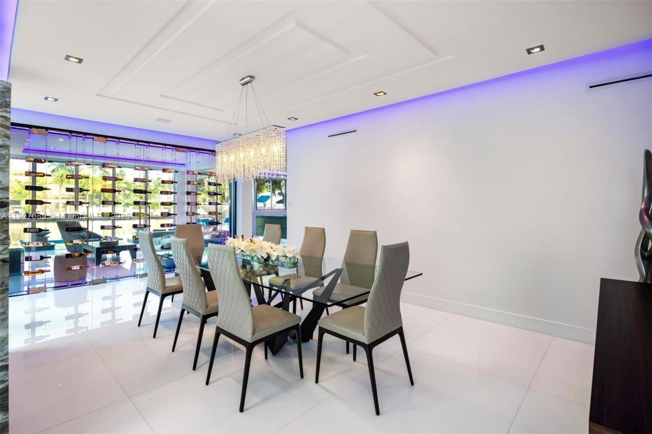 300 Royal Plaza Dr, Fort Lauderdale, FL 33301 Photo