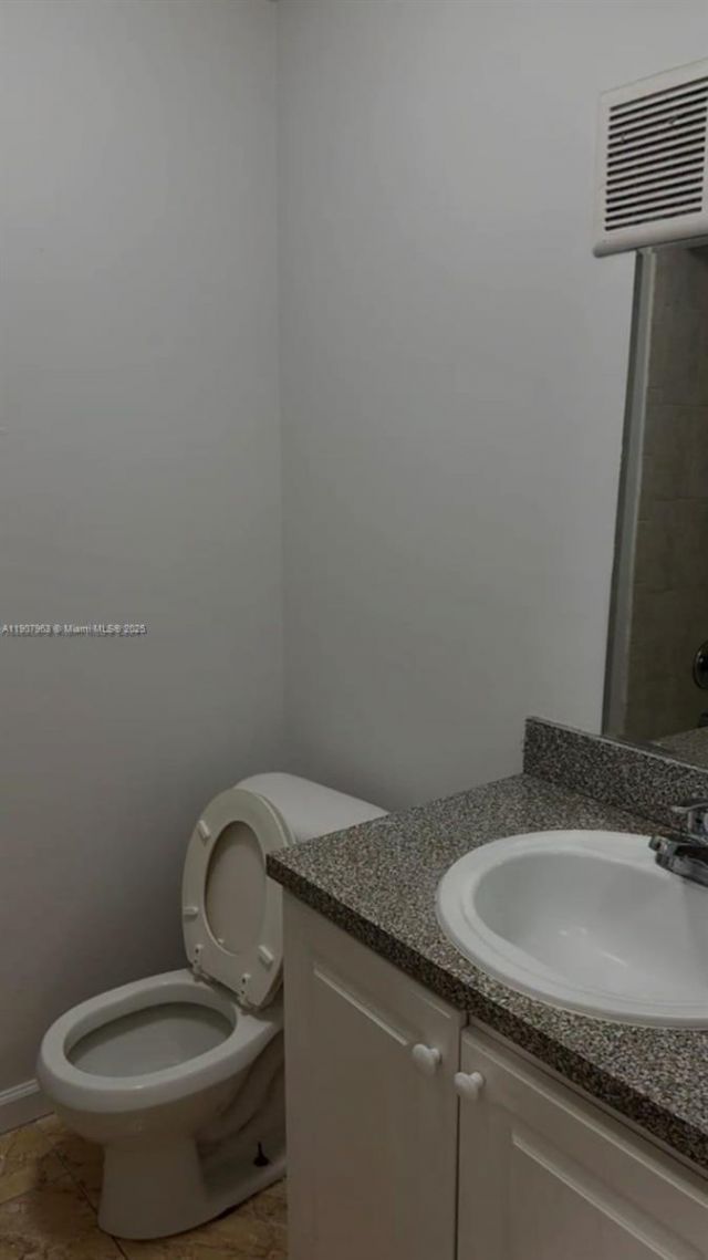 2952 NW 55th Ave, Unit 2D, Lauderhill, FL 33313 Photo