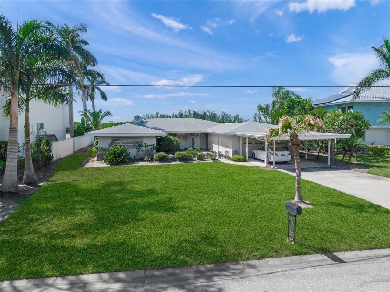 1386 Tangier Way, Sarasota, FL 34239 Photo