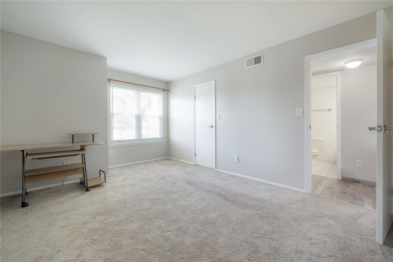 9100 Dr Martin Luther King Jr Street N, Unit 905, Saint Petersburg, FL 33702 Photo