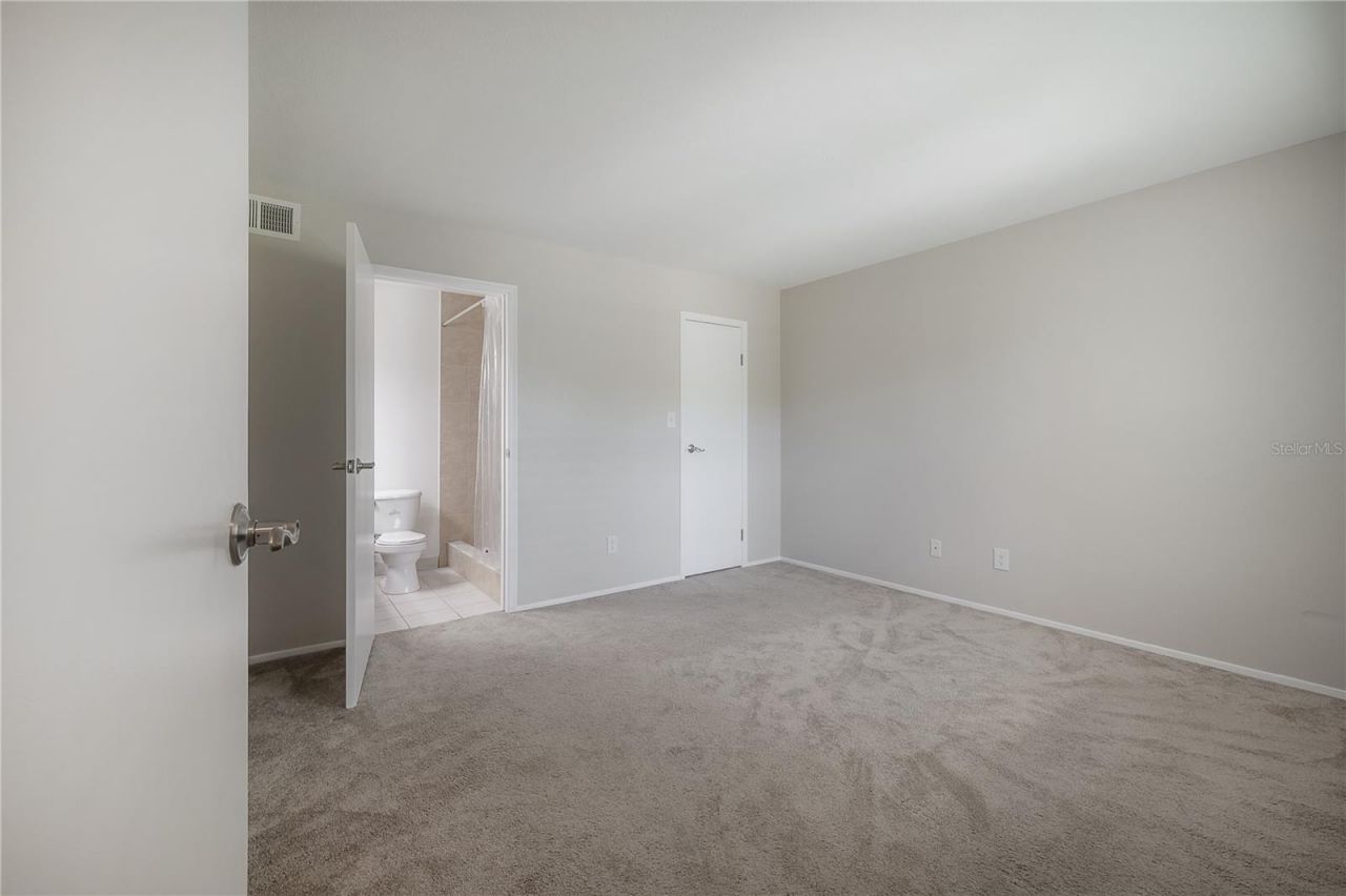 9100 Dr Martin Luther King Jr Street N, Unit 905, Saint Petersburg, FL 33702 Photo