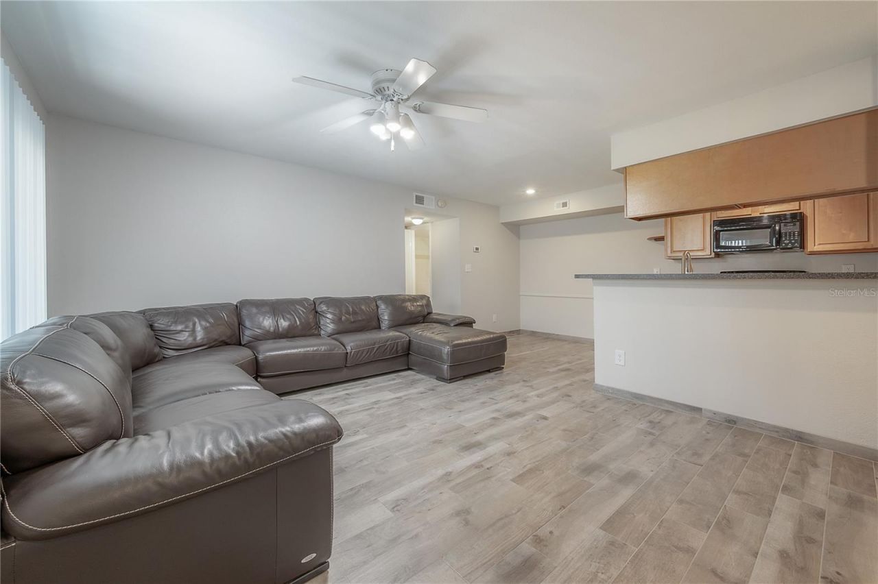 9100 Dr Martin Luther King Jr Street N, Unit 905, Saint Petersburg, FL 33702 Photo