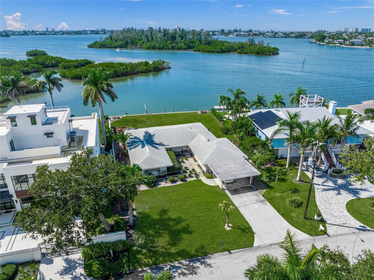 1386 Tangier Way, Sarasota, FL 34239 Photo