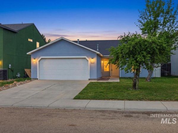 3511 Central Park St, Caldwell, ID 83606