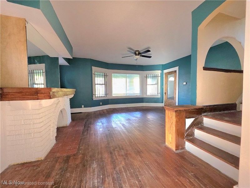 9112 Parmelee Avenue, Cleveland, OH 44108 Photo 16