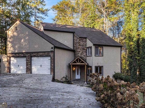 3297 Post Oak Tritt Road, Marietta, GA 30062