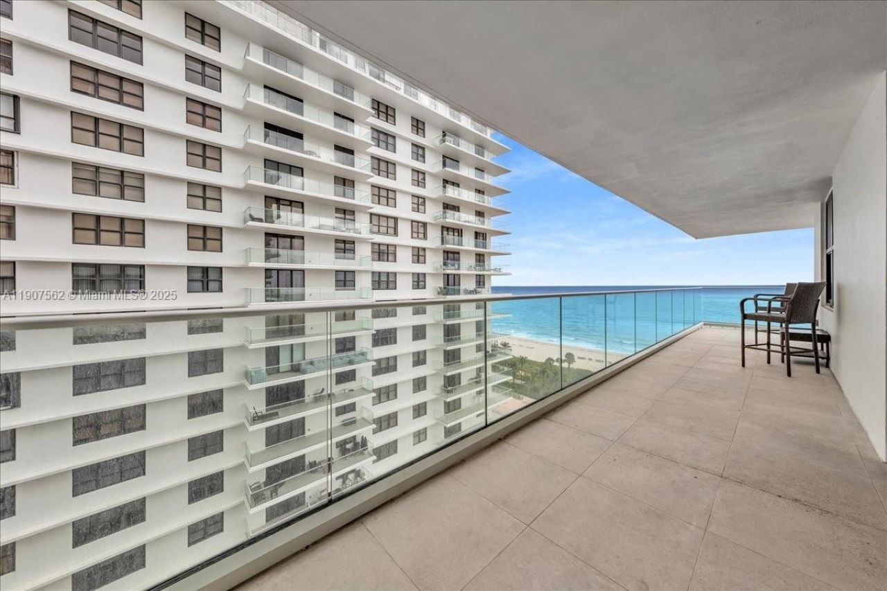 9801 Collins Ave, Unit 14Y, Bal Harbour, FL 33154 Photo