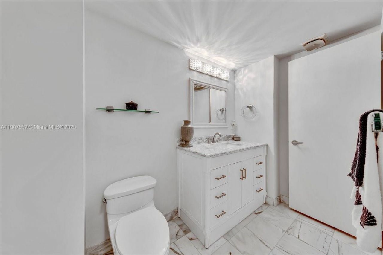 9801 Collins Ave, Unit 14Y, Bal Harbour, FL 33154 Photo