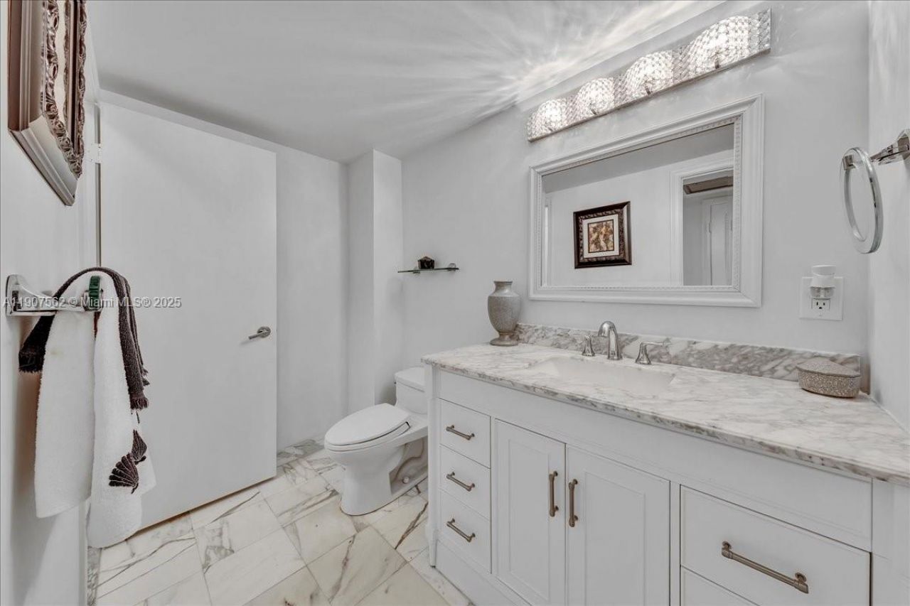 9801 Collins Ave, Unit 14Y, Bal Harbour, FL 33154 Photo