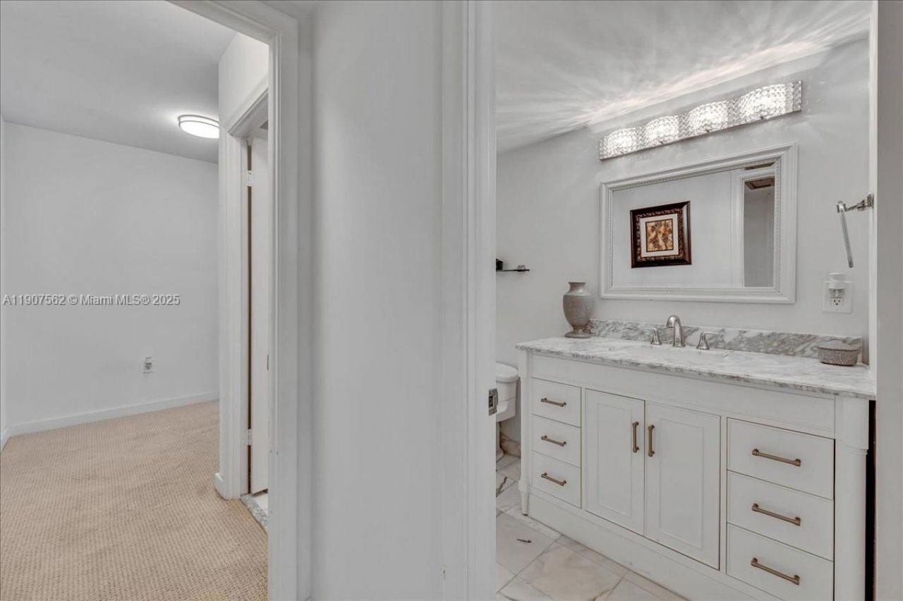 9801 Collins Ave, Unit 14Y, Bal Harbour, FL 33154 Photo