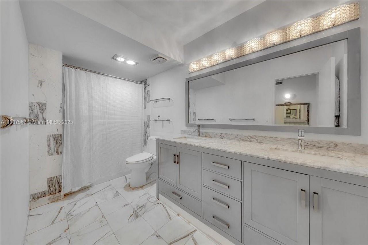 9801 Collins Ave, Unit 14Y, Bal Harbour, FL 33154 Photo