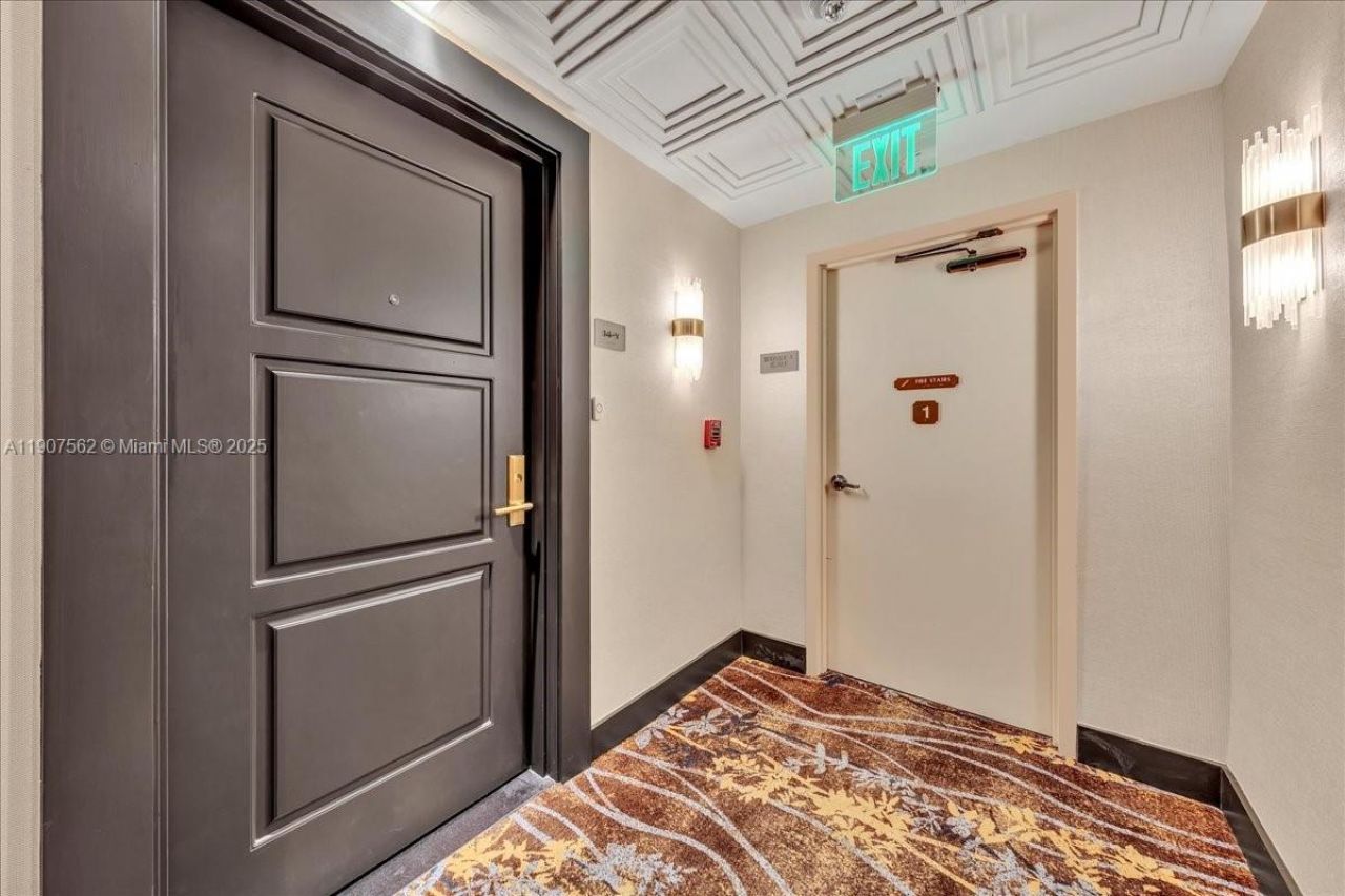 9801 Collins Ave, Unit 14Y, Bal Harbour, FL 33154 Photo