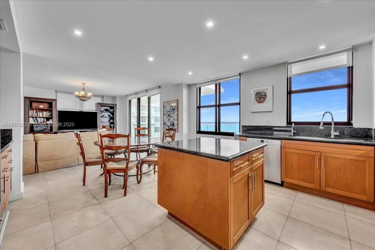 9801 Collins Ave, Unit 14Y, Bal Harbour, FL 33154 Photo