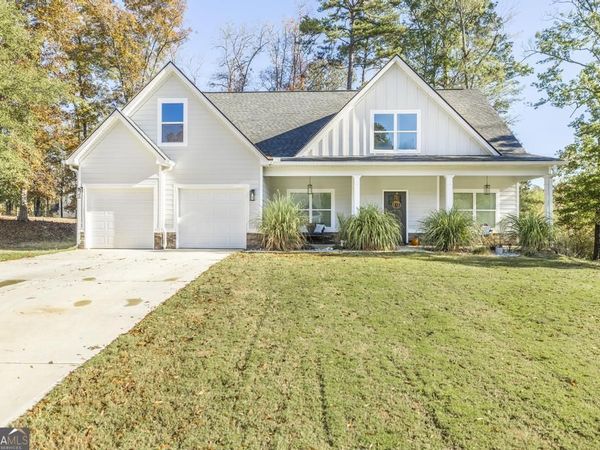 219 Diamond Place, Gray, GA 31032