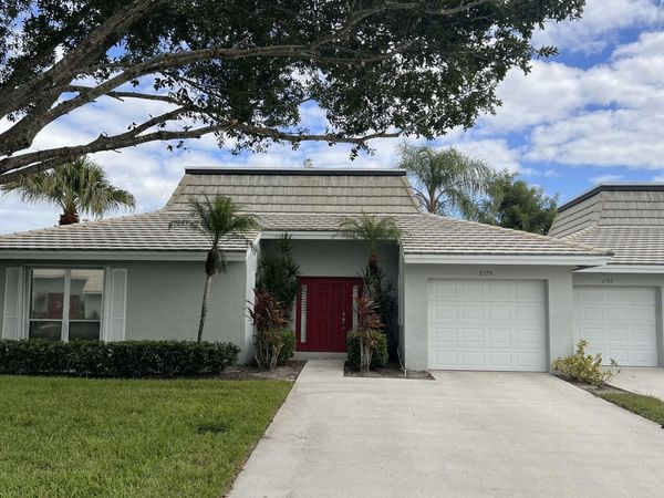 2779 SW Westlake Circle, Palm City, FL 34990