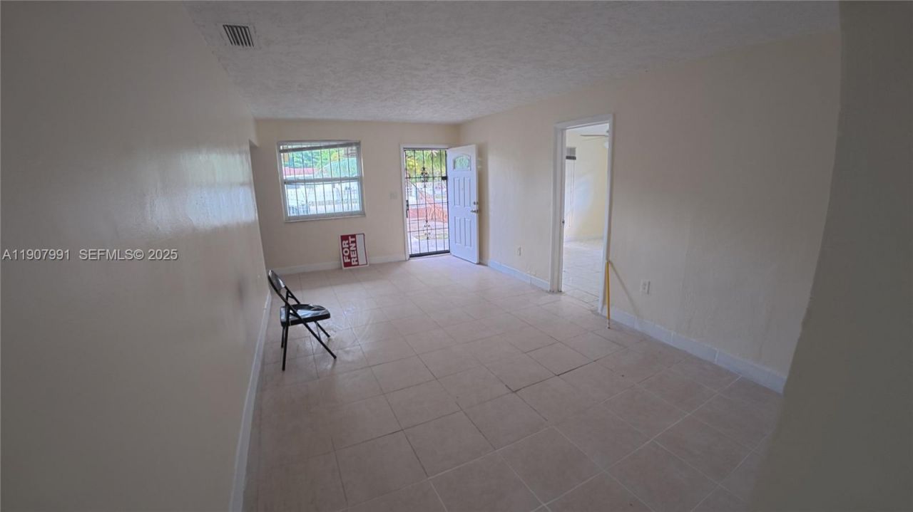 15812 NW 39th Ct, Unit 15812, Miami Gardens, FL 33054 Photo
