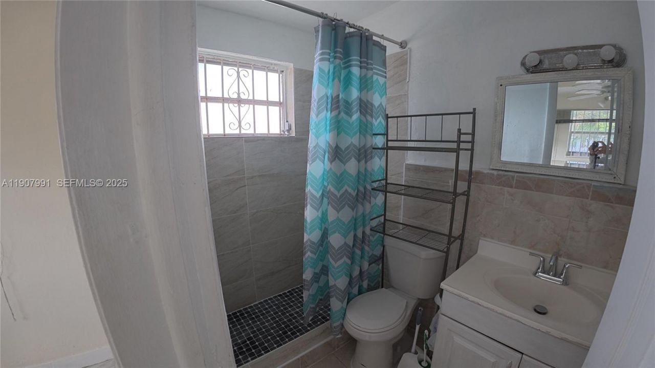 15812 NW 39th Ct, Unit 15812, Miami Gardens, FL 33054 Photo