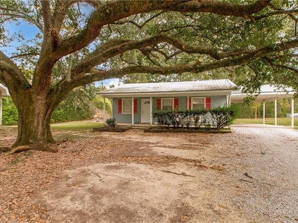 44320 SIMPSON Place, Hammond, LA 70403