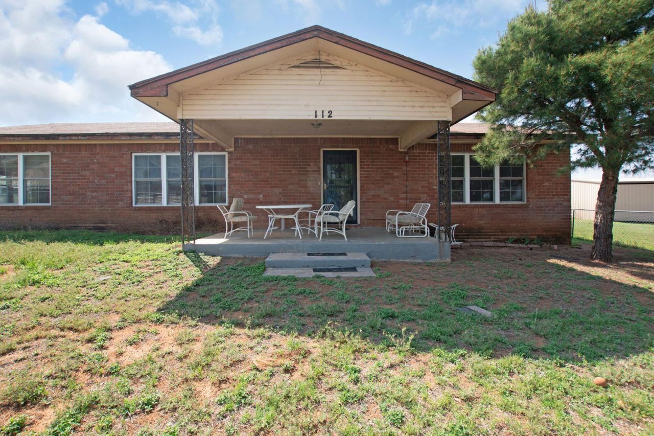 112 Frazier St, Tow, TX 78672 Main Photo