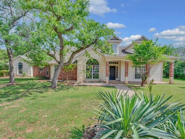 1068 Brazos Bluff Drive, China Spring, TX 76633