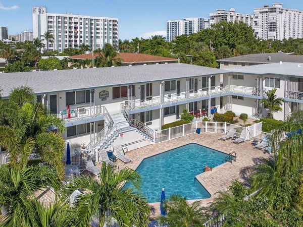 3201 SE 12th Street, Unit C2, Pompano Beach, FL 33062