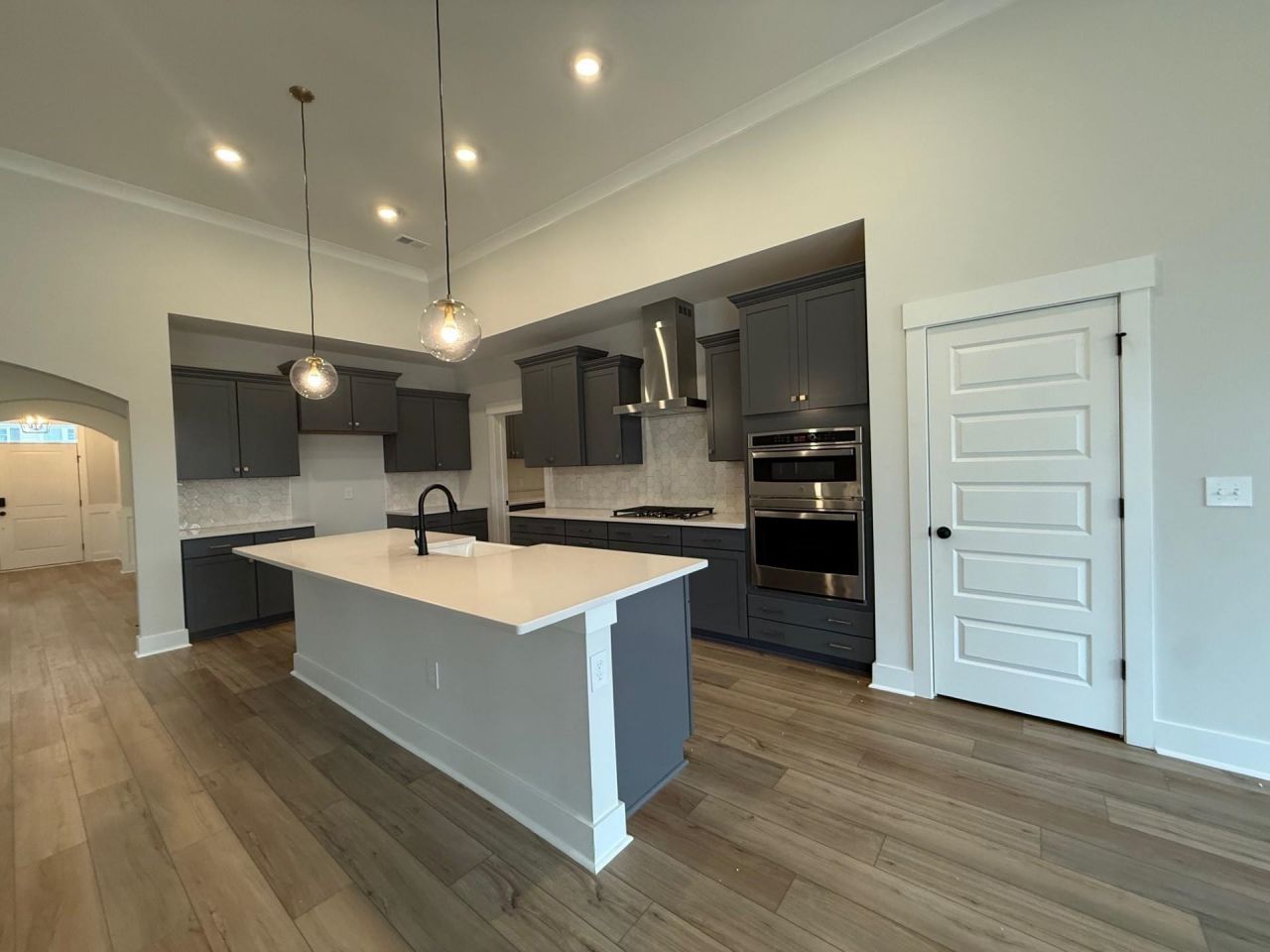 3154 Visionary Dr. Photo 7