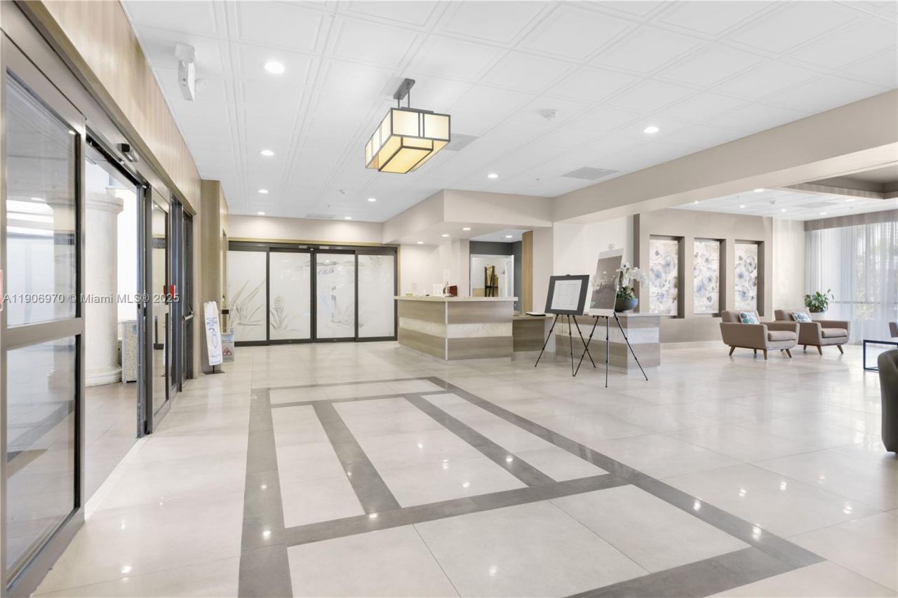 3701 N Country Club Dr, Unit 1009, Aventura, FL 33180 Photo