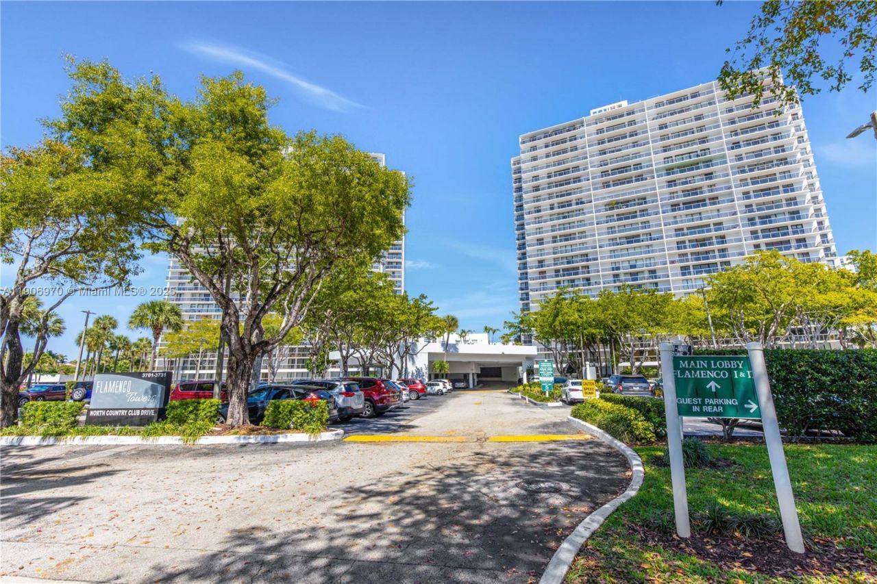 3701 N Country Club Dr, Unit 1009, Aventura, FL 33180 Photo